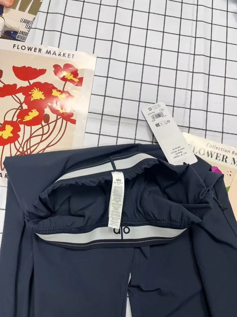 🏄‍♀️ALO Yoga Suit Up Trouser Navy Blue🌃 (Regular) Popular models！